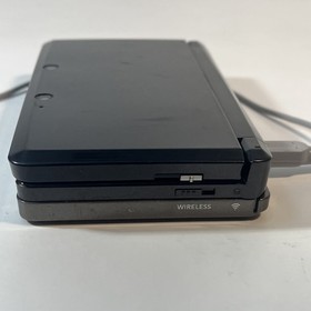 Nintendo 3DS Cosmo Black Handheld System w Charger & Stylus - Tested & Working