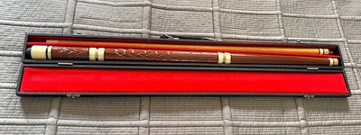Two-Piece Billiard Cue Stick with Hard Carrying Case