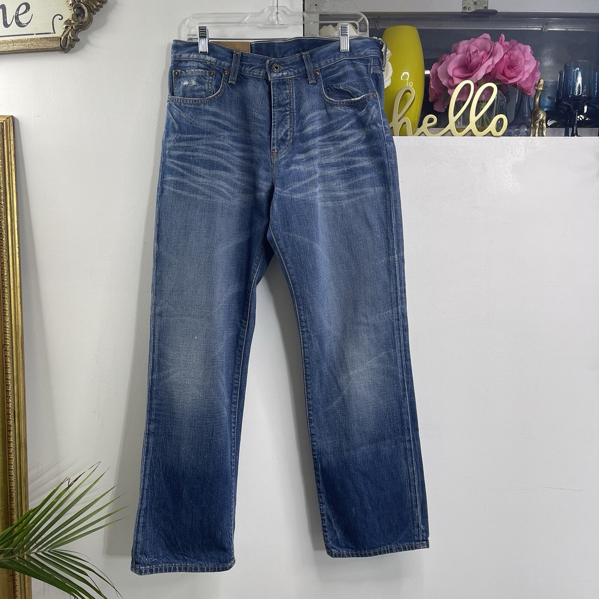 GAP 1969 Jeans Mens Straight Fit Med Blue Wash Distressed Denim Sz