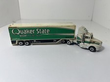 Racing Champions - Racing Team Transporter Quaker State Z25 