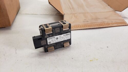 HONDA ADAPTIVE CRUISE DISTANCE CONTROL RADAR SENSOR OEM 36801-THR-A220 - Foto 2 di 10