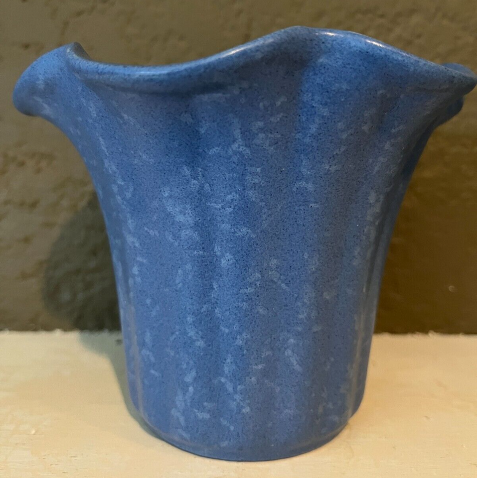 RUM RILL BY RED WING RIBBED POT # 242 (ca 1934-37) | eBay