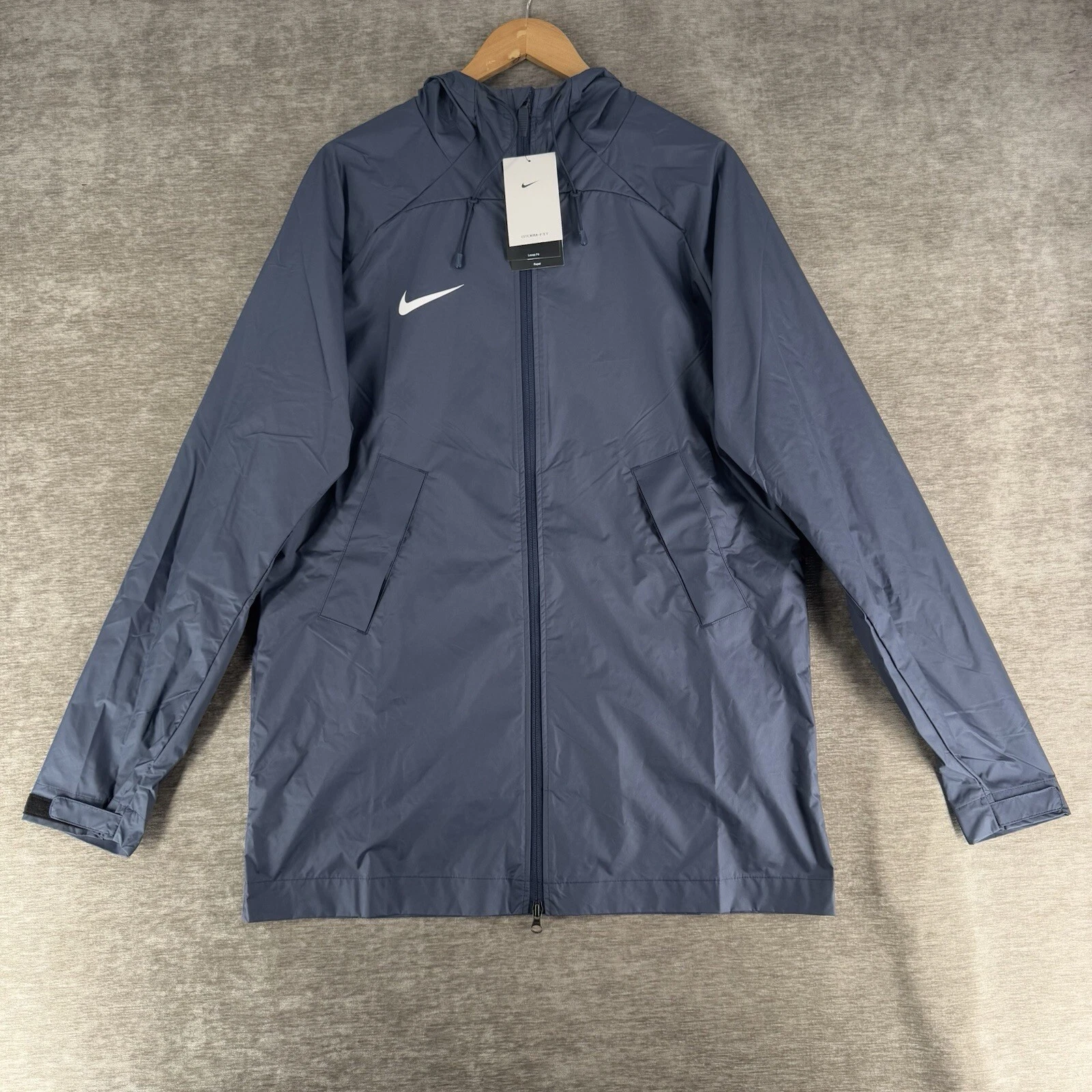 Nike Storm-FIT Academy Full-Zip Hooded Jacket Men’s Medium Obsidian DJ6301-451