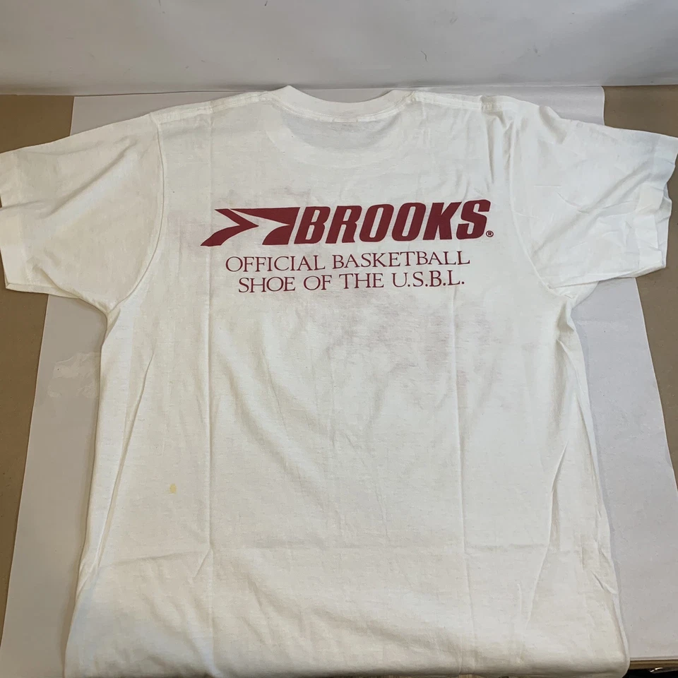 Camiseta de baloncesto Brooks vintage para hombre pantalla M etiqueta estrella Foto 3 de 4