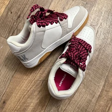 Airwalk Womens 8 White and Pink Sneakers with Gum Sole