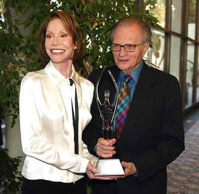 Mary Tyler Moore receives the David Angell Humanitarian Award from- Old Photo 5