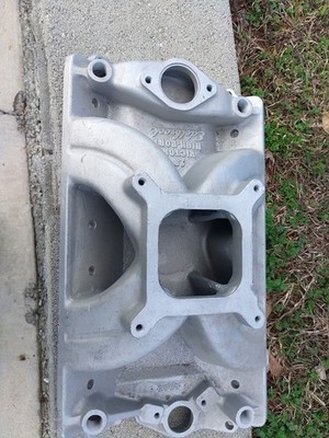 Edelbrock Victor jr 18'' High Port Intake 