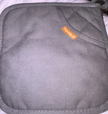 Tovala Smart Oven Oven Mitt 