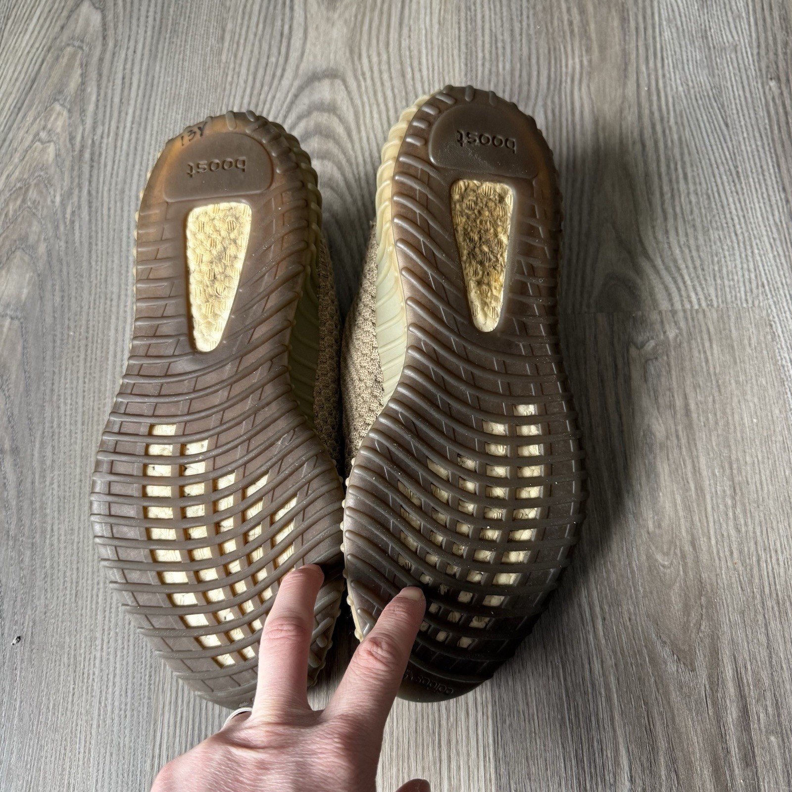 Adidas Men's Yeezy Boost 350 V2 Sand Taupe Size 11 thumbnail 9