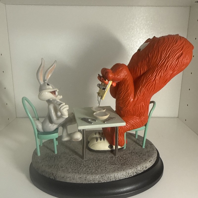 Looney Tunes "Monster Manicure" Goebel #814 Very Rare