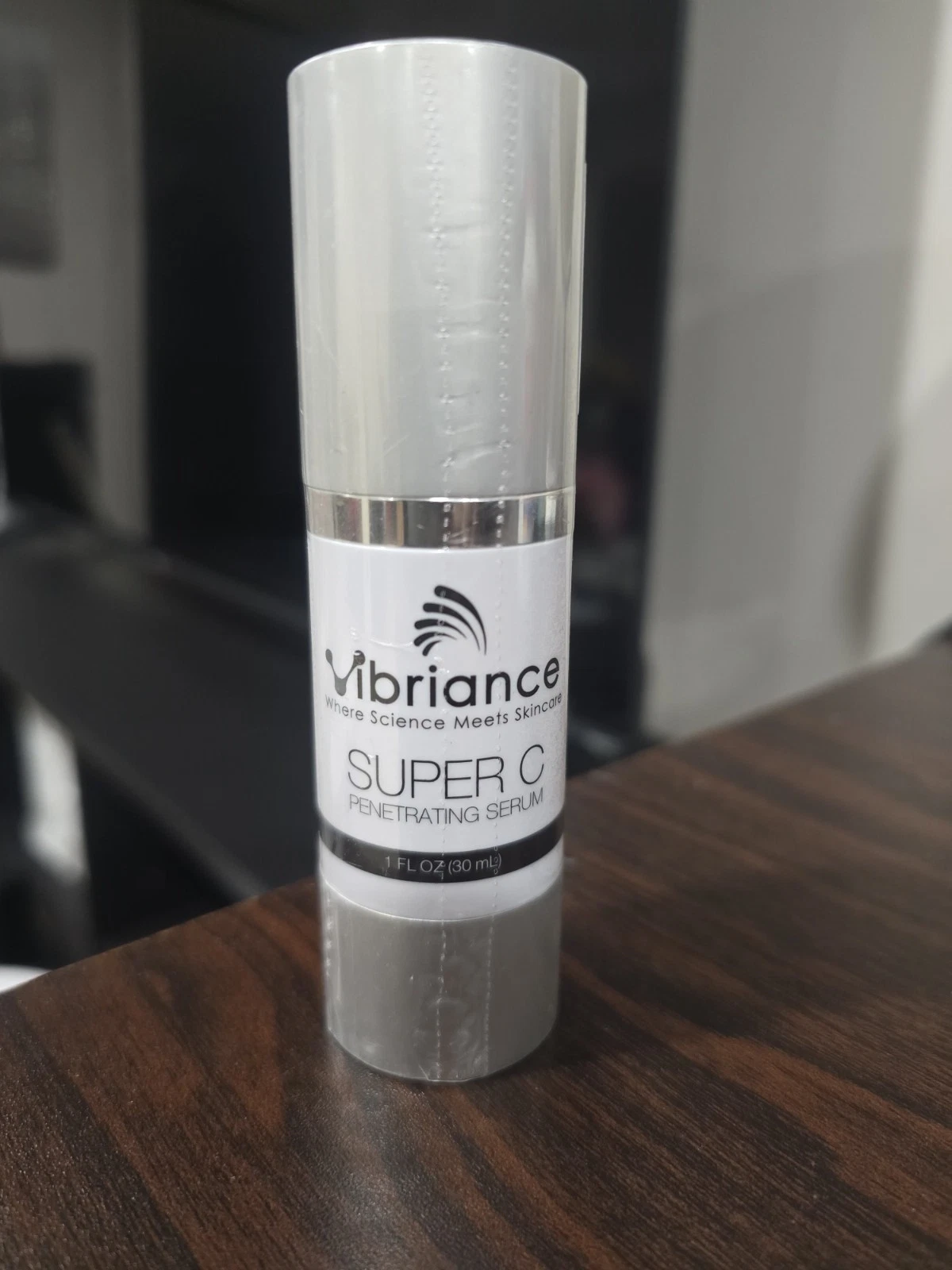 Vibriance Super C Penetrating Serum 1oz / 30ml Exp 9/2028 -free shipping.