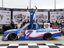Kyle Busch 2026 - 7 HendrickCars EchoPark Raced Win - 1:64 ARC Diecast