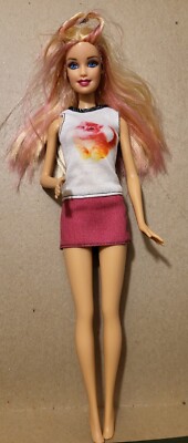 2009 Barbie Doll Fashionista Blonde pink highlight Shirt Outfit   Dress C254