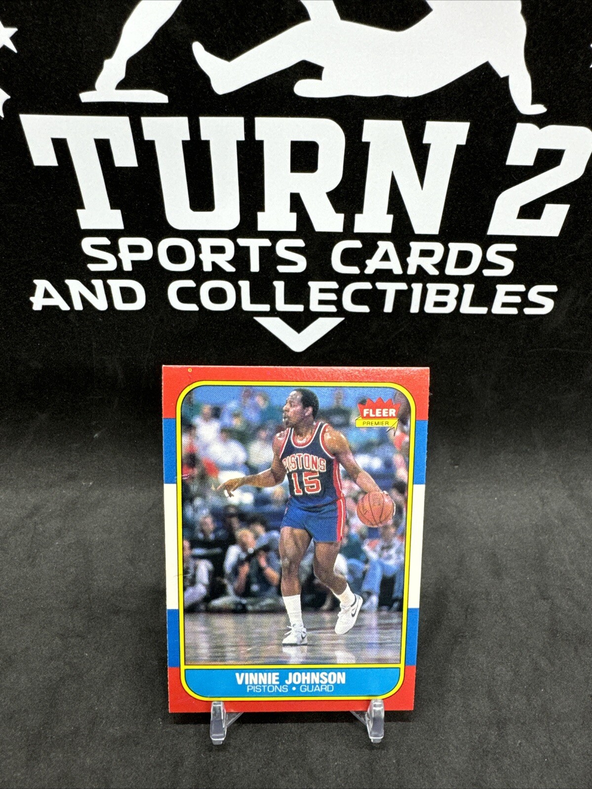 1986-87 Fleer #56 Vinnie Johnson BASKETBALL Detroit Pistons (B)
