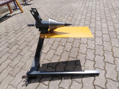 SG1 Kegelspalter mit Greifer - Black Splitter Gmbh | Kegelspalter - Holzspalter - Erdbohrer - Bohrsysteme SG1 Kegelspalter mit Greifer - Black Splitter Gmbh | Kegelspalter - Holzspalter - Erdbohrer - Bohrsysteme