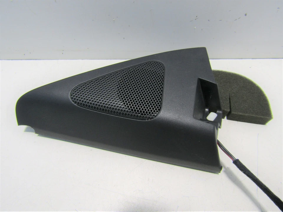 VW TIGUAN 2011-15 NEARSIDE INTERIOR ELECTRIC DOOR/WING MIRROR TRIM O4637/60 - Image 2 of 4