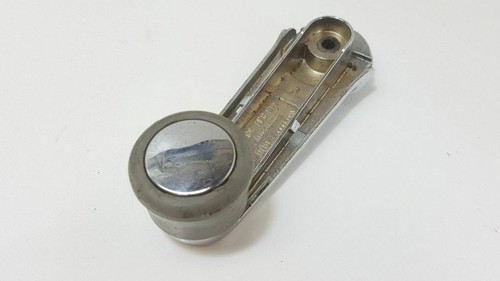 Volkswagen PASSAT B5 1997 Fensterkurbel Tür hinten 443837581D UST22226