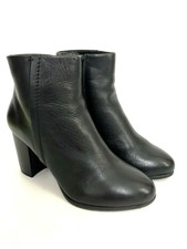 vionic kennedy ankle bootie