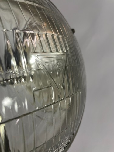 1967 Corvette T-3 Headlamp Assembly "D" High Beam - Picture 2 of 4