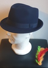 Chapeau Laine Coupe Bossalino/ Panama  Marin. Petit bord. Made Italie  Taille 58
