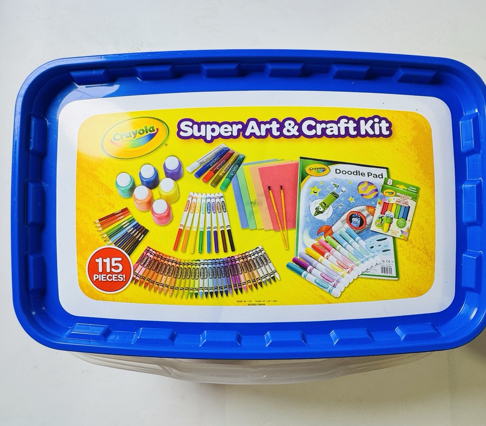 Crayola Super Art & Craft Kit for Kids - Variety Of Art-115 