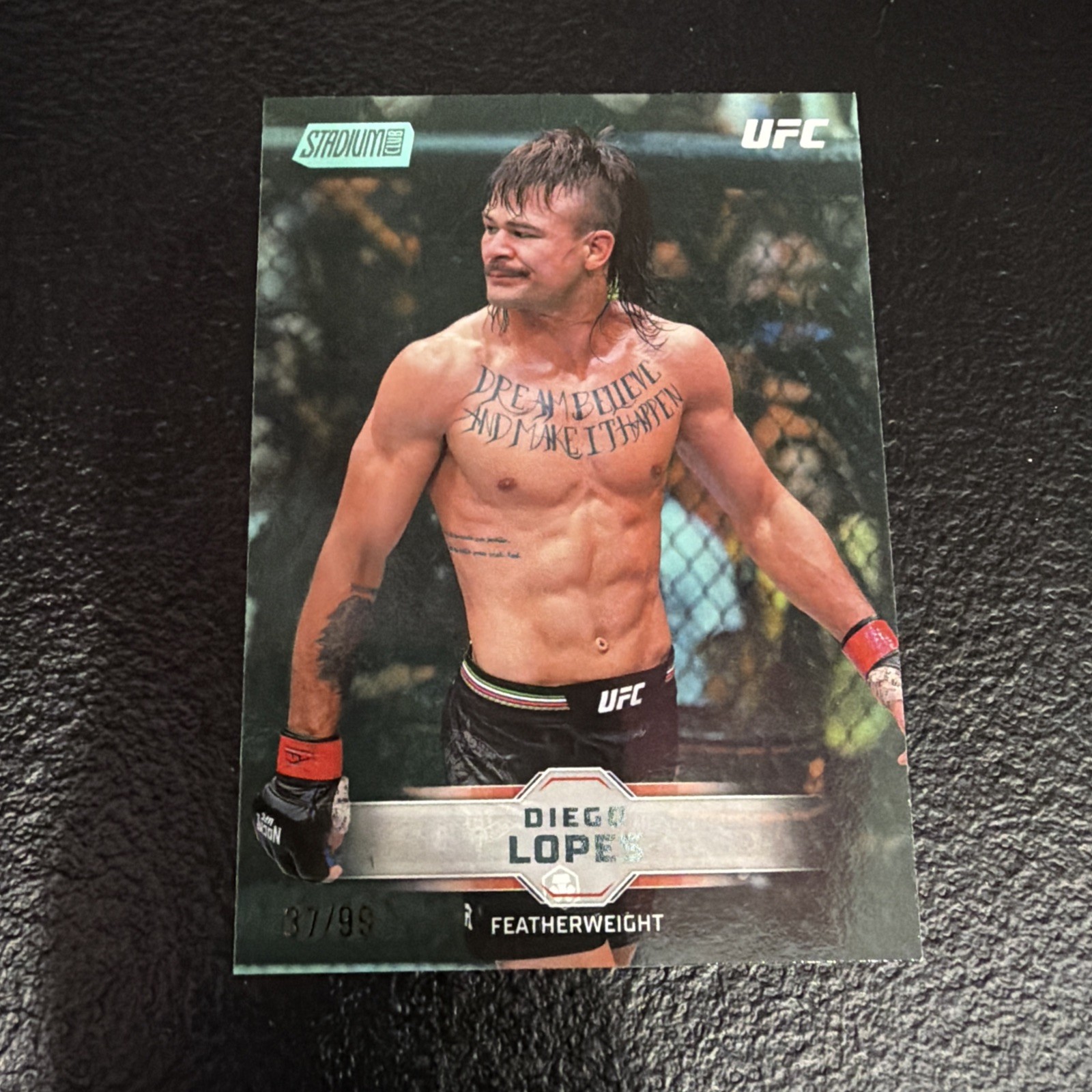 Topps 2025 UFC Showtime Diego Lopes #19 Parallel Serial #37/99