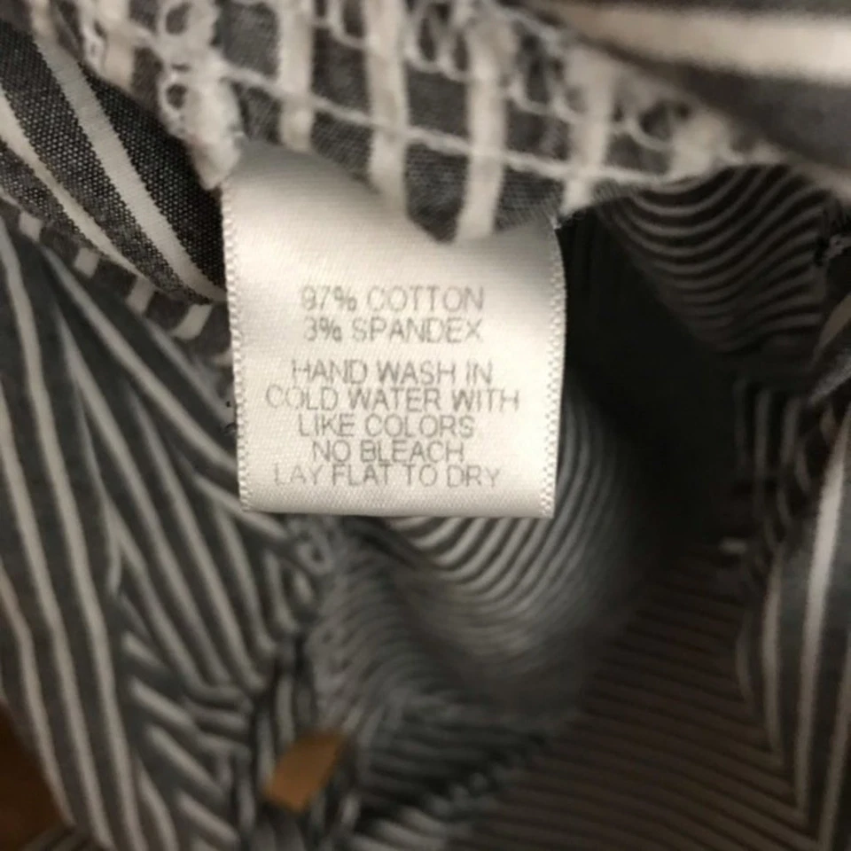 Gibson Gray Striped Tie Front Shirt  Small Blouse Top Retro - Image 4 of 4