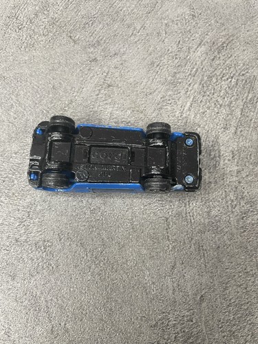Vintage Corgi Aston Martin DB6 Blue Die Cast Car Played With Condition. - Picture 11 of 11