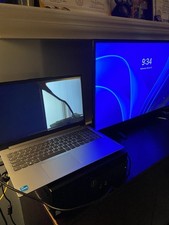 Lenovo IdeaPad 1 15IAU7 Laptop 15.6" Intel Core i3 Gray Broken Screen