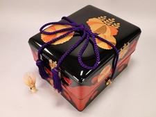 Japanese Lacquer Daimyo Jewel Box Tebako 10.24inch Chrysanthemum Paulownia Makie