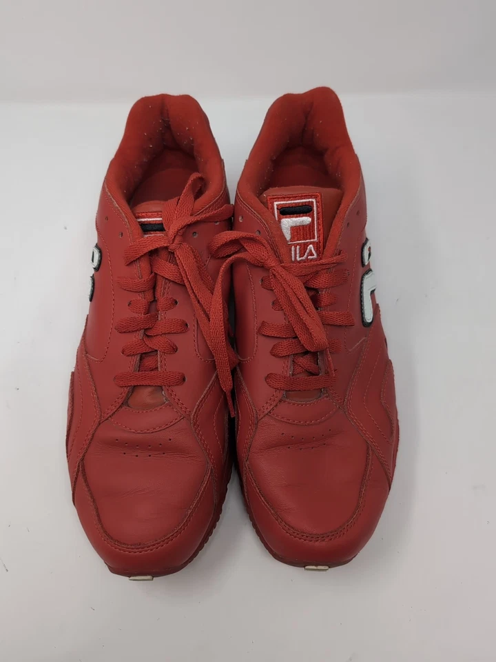 Vintage All Red Fila Athletic Running Sneakers Mens Size 10.5 Style 1-J17-0605 - Image 3 of 4
