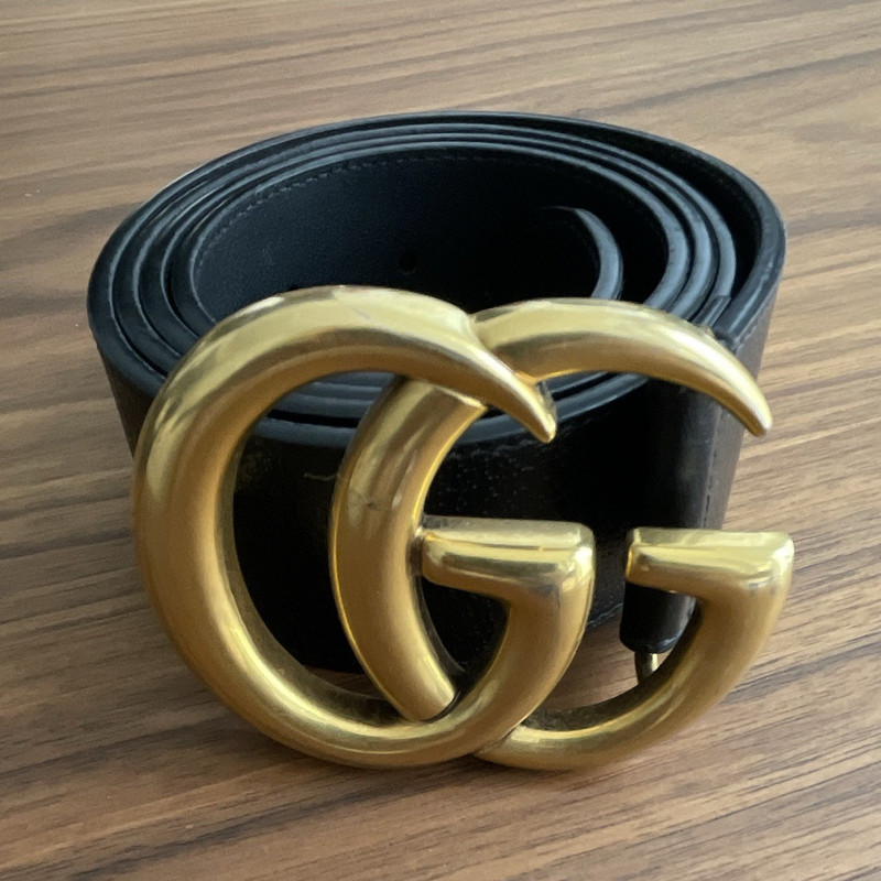 Gucci Black Leather Belt Gold Double G Logo Buckle Adjustable