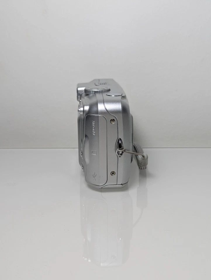 Kodak EasyShare CX7430 4.0MP Digital Camera (Tested Working)  - Image 4 of 4