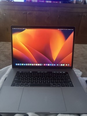 Apple MacBook Pro 15'' 2017 A1707 i7 2.9GHz 16GB RAM 512GB SSD Ventura OS