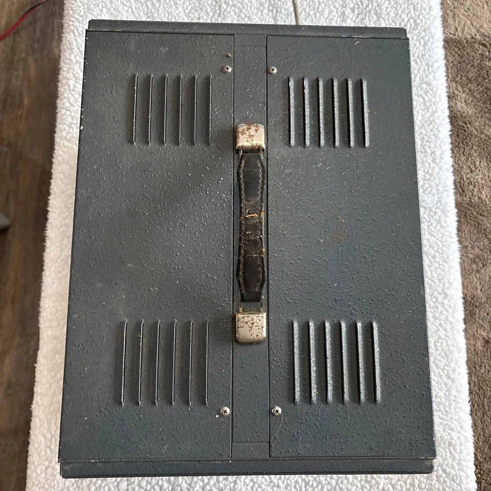 Monitor de servicio Cushman CE3 con mezclador de banda ancha modelo 303 y desviación Fm 302 Foto 3 de 4