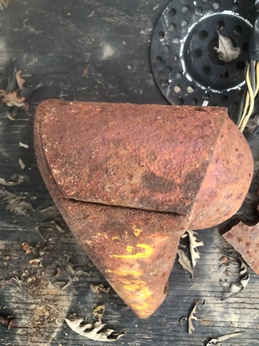 1938 International Harvester D-2 Headlamp Stand - Picture 4 of 4