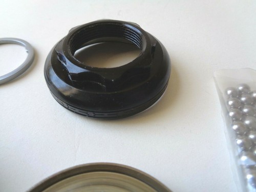 *NOS Vintage 1980s SHIMANO 600 EX black aluminium headset (HP-6200)* - Picture 4 of 10