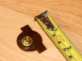 Jurassic Park SEGA NES Vintage Rare Pin / Badge Collectible