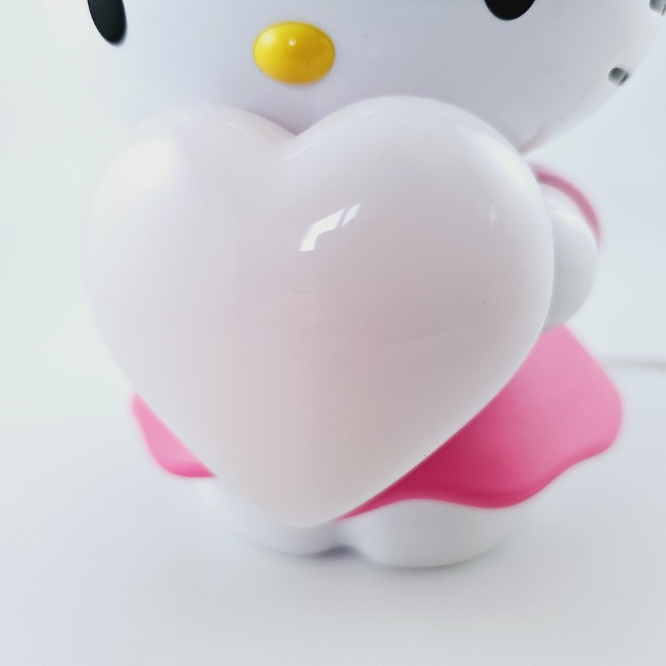 Hello Kitty Light Up Music Reactive Speaker *Tested Working* eBay