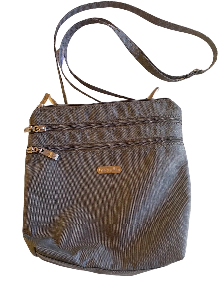 Baggallini shoulder handbag clearance