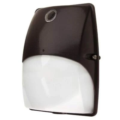 Maxlite LED ARCHITECTURAL SECURITY LIGHT - 15W, 120V, 5000K, BRONZE, PHOTOCONTRO - Image 1 of 2