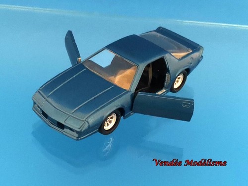 Voiture de collection - Solido, Chevrolet Camaro 1983 1/43 - Imagen 5 de 5
