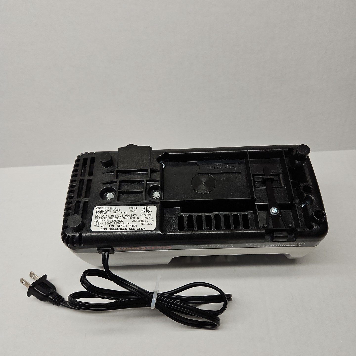 Chefs Choice Electric Knife Sharpener 1520 Angel Select White Missing