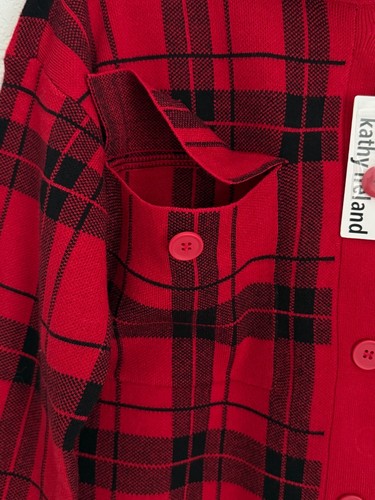 Kathy Ireland Red & Black Plaid Knit Shirt Jacket, Size Large, Collared Neck - Picture 7 of 8