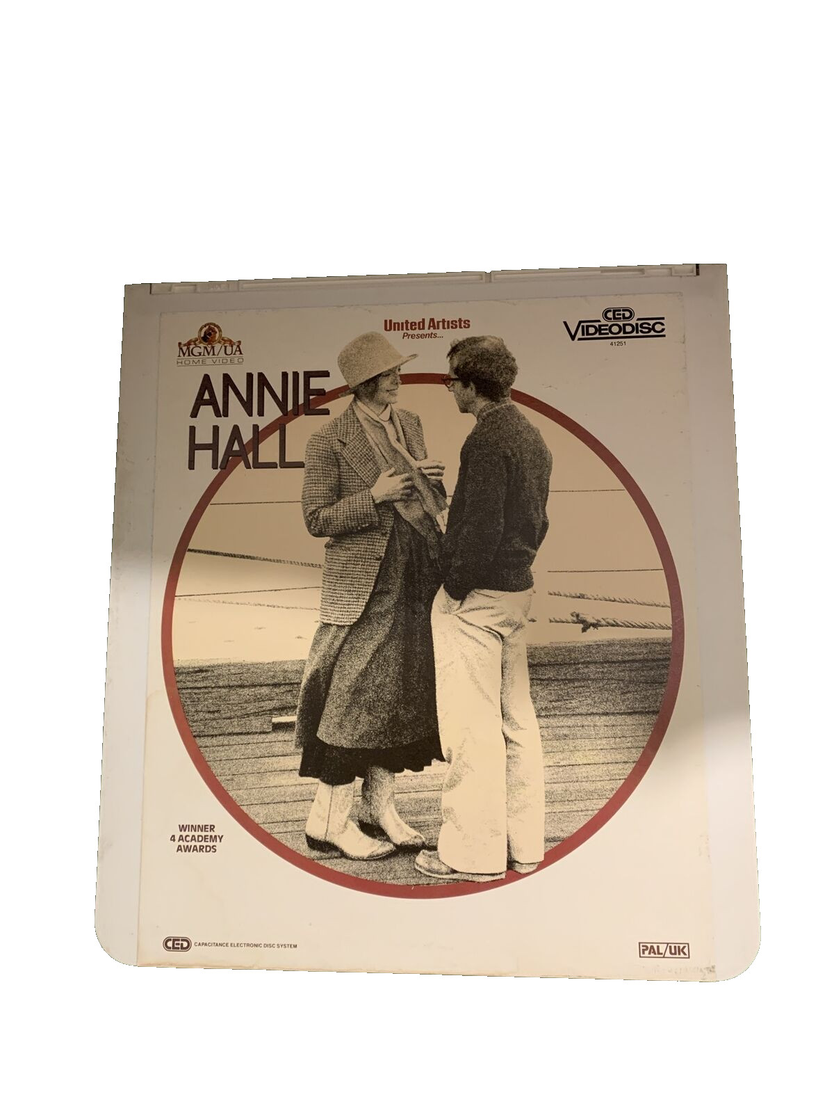 CED VIDEODISC ANNIE HALL WOODY ALLEN PAL/UK 1977 (4 Academy Awards) Woody Allen