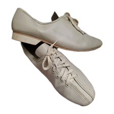 Vintage Bowling Shoes Women s Small Jacobs Beige Leather Split Toe Retro Lace up