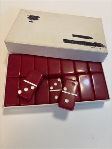 Vintage Marblelike RED Dominoes USED - Picture 2 of 2
