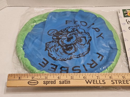 Vintage Floppy Frisbee for Dogs - Loomco Products - 1996 Washable Blue Green 9" - Picture 8 of 8