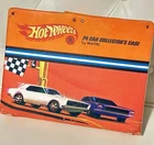 Vintage 1967 Mattel Hot Wheels Redline 24 Car Collector Case Clean 🚨