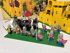 LEGO 375 / 6075 Yellow Castle COMPLETE w/ Box Instructions + 2 BONUS 677 / 6077